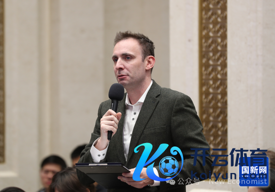  好意思国国际阛阓新闻社记者发问（刘健 摄）