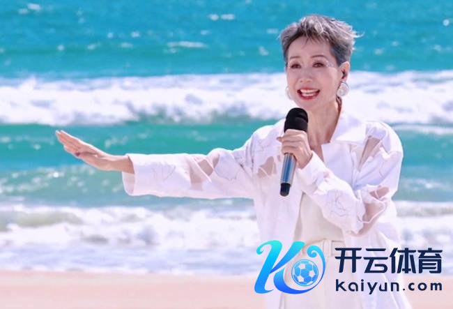 VaVa发博恢复浪姐初舞台 4A评级引热议
